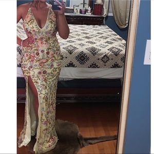 Primavera size 6 floral sequined gown